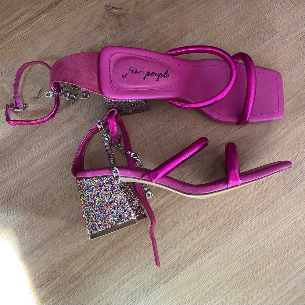 NEW FREE PEOPLE Heels